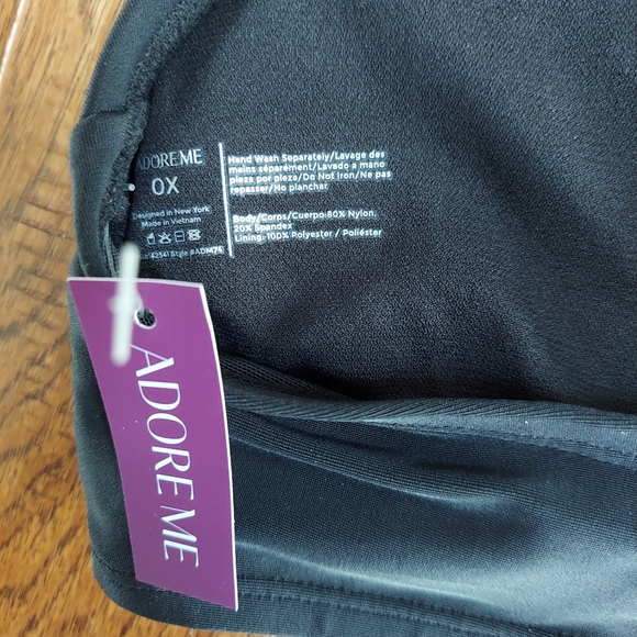 Adore me top black 0X - Picture 3 of 3